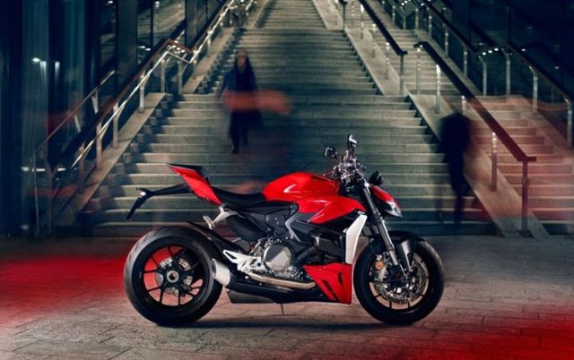 Ducati giới thiệu Streetfighter V2 tại Ấn Độ, có giá khoảng 500 triệu đồng - Ảnh 2