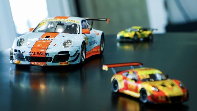 Nhân viên của Porsche đã thu thập gần 1.000 mô hình xe và được thăng chức lên làm giám đốc - Hình 16.