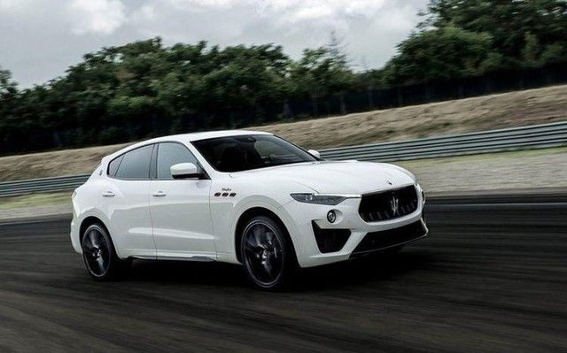 Top 10 SUV nhanh nhất trên thế giới - Hình 11.