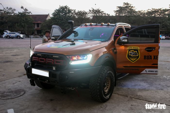 Ford Ranger được nâng cấp hệ thống âm thanh với chi phí hơn 400 triệu, trời sao như Rolls-Royce - Ảnh 2.