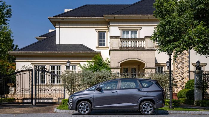 Hyundai Stargazer, Mitsubishi Xpander và Toyota Veloz Cross - Bạn chọn xe nào? - Hình 4.