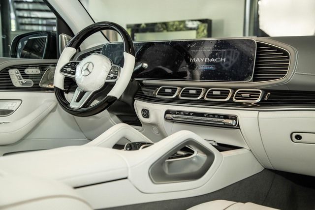 Mercedes-Maybach GLS 600 Phiên bản 100 chính hãng đầu tiên về Việt Nam: Phù hợp cho những chủ tịch ưa thích sang trọng - Ảnh 3.