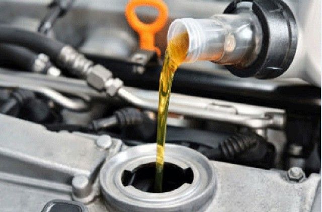 Khi nào phải thay dầu hộp số tự động trên ô tô? - Ảnh 1.