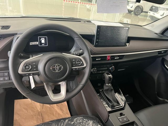 Toyota Vios 2023 chính thức ra mắt tại Lào: Sử dụng động cơ 1.3L, tích hợp nhiều công nghệ tiên tiến, sắp có mặt tại Việt Nam - Hình 4.