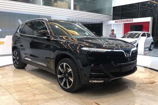 VinFast chính thức công bố 5 dòng xe điện sẽ được phát hành sau khi hoàn toàn từ bỏ xe xăng: VF 7, trước đây được biết đến với tên gọi VF e34P, và VF 5 có khả năng trở thành một biểu tượng xe quốc dân - Hình ảnh 1.