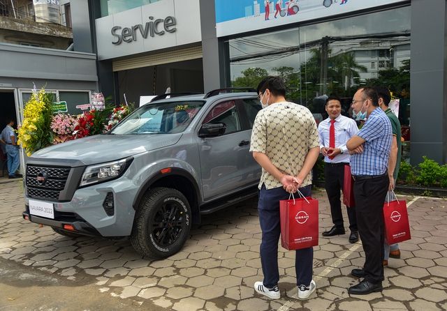 Cộng đồng trải nghiệm Nissan Navara 2022: Đẹp và yên bình hơn, phù hợp cho việc điều hành trong thành phố - Hình 2.