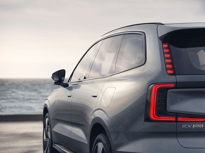 Giới thiệu Volvo EX90 - Phiên bản điện của XC90 đến Việt Nam - Hình ảnh 11.