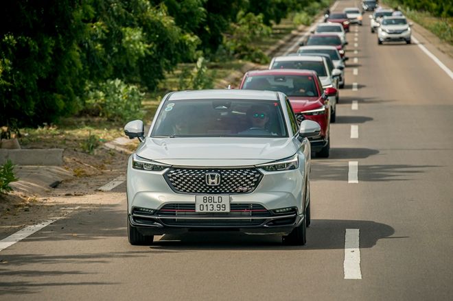 Civic Type R 2023 - Xe ô tô Honda sản xuất mạnh nhất, Ảnh 12.