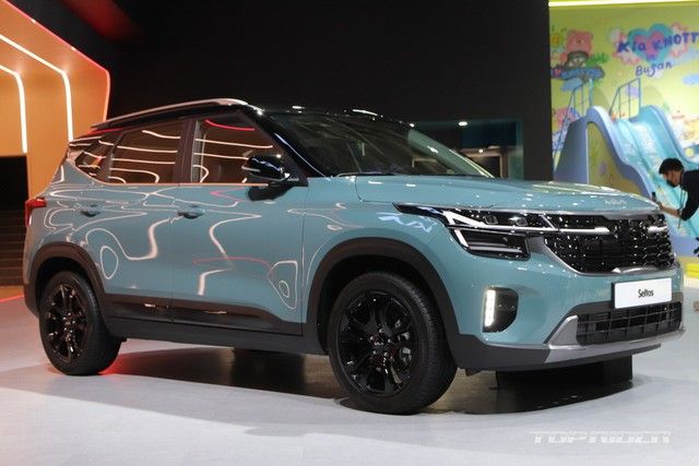Kia Seltos 2023 ra mắt: Hình ảnh mới, tùy chọn động cơ 2.0L, sẽ sớm xuất hiện tại Việt Nam để cạnh tranh với Corolla Cross - Ảnh 1.
