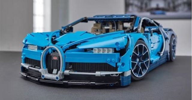 Chế tác Chiron từ lego