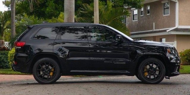 Top 10 SUV nhanh nhất trên thế giới - Hình 5.