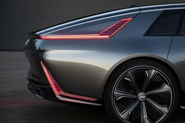 Khám phá chi tiết mẫu xe điện siêu sang của Cadillac, giá dự kiến lên đến 300.000 USD - Hình 4.