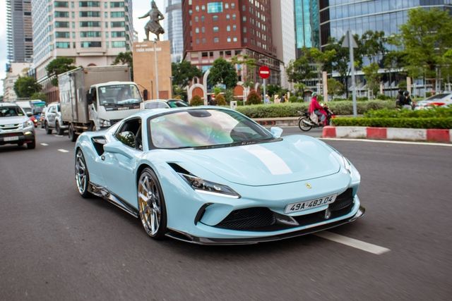 Ảnh 5: Ferrari F8 Spider độ ngoại thất tiền tỷ, trở thành phiên bản độc đáo nhất tại Việt Nam, với bộ mâm là điểm nhấn chính