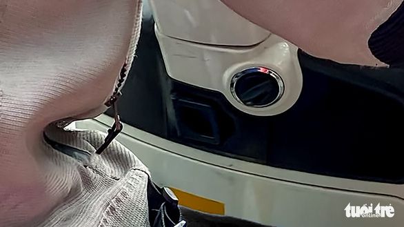 Vespa GTS Super 2023 thử nghiệm tại Việt Nam: Nhiều điểm mới, trang bị giống như Honda SH - Hình 2.