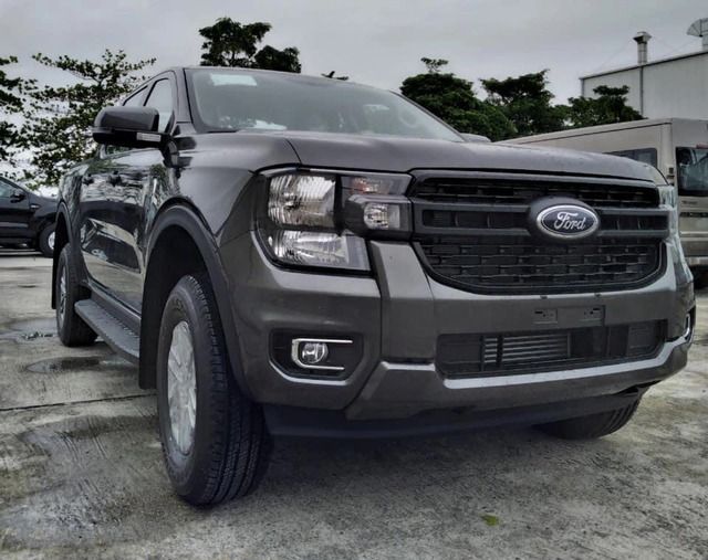 Ford Ranger 2023 sẽ chốt ngày ra mắt tại Việt Nam: Giá dự kiến từ 648 triệu đồng, với nhiều trang bị, có khả năng gây sốt như Everest - Hình 3.