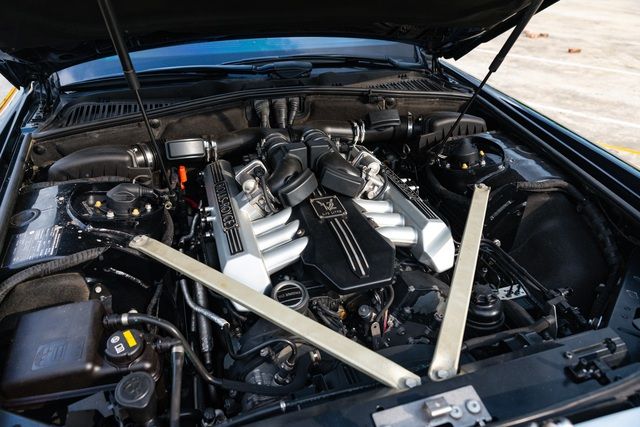 ‘Bóng ma Anh quốc’ Rolls-Royce Phantom 7 năm vẫn giữ giá ngang với Mercedes-Maybach S 680 mới - Ảnh 14.