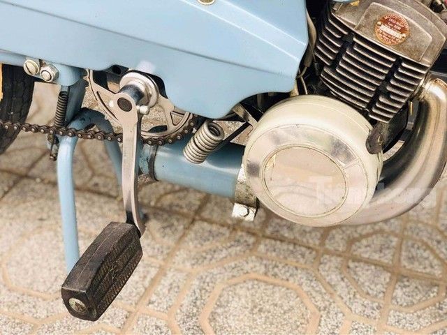 Xe máy cổ hiếm của dân chơi Hà Nội - Ảnh 3.