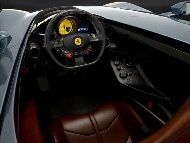 Cách tỉ phú rởm lừa đảo người giàu có bằng siêu xe Ferrari để chiếm đoạt hàng triệu USD - Hình ảnh 9.