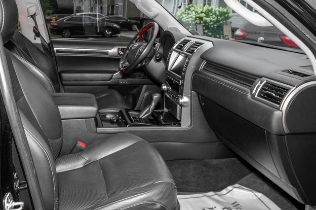 Cuồng Toyota, chủ xe đã rất cố gắng để biến đổi Lexus GX 460 thành Land Cruiser Prado - Ảnh 8.