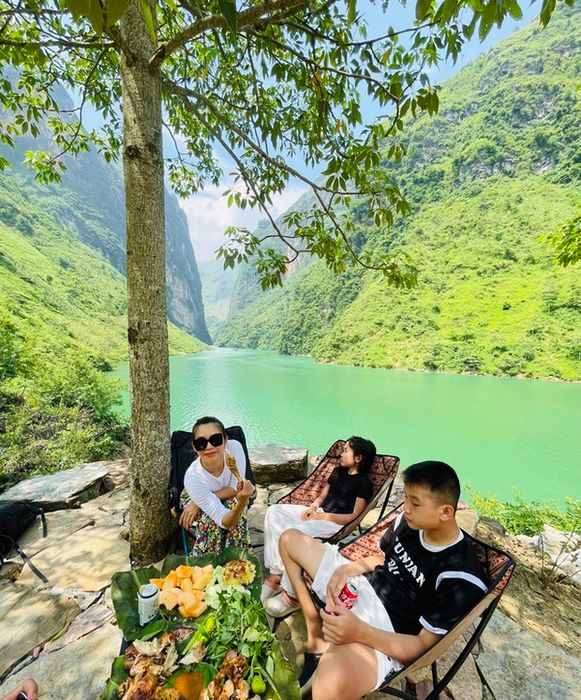 Nhật ký 5 ngày phượt bằng xe máy của bà mẹ ở Hà Nội và 2 con - Ảnh 9.