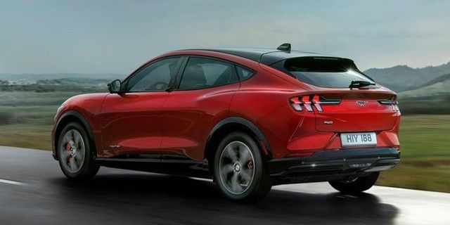 Danh sách những mẫu xe crossover điện hàng đầu trong năm 2022 - Hình 6.