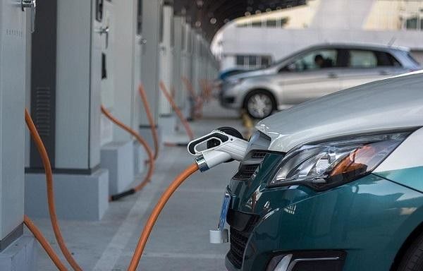 Dự kiến doanh số xe điện tại Trung Quốc sẽ thiết lập kỷ lục trong năm 2022 - Ảnh 1