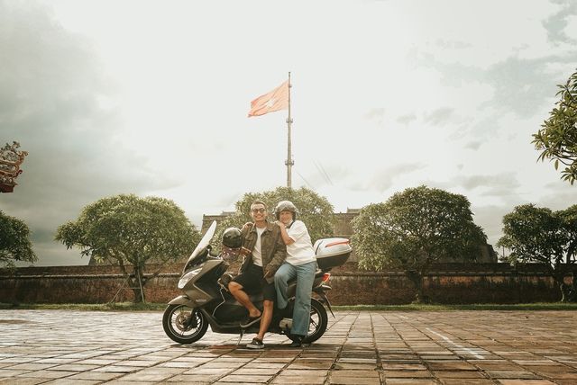 Mẹ mời con trai từ Đà Lạt đến Huế bằng xe máy: Hành trình đầy ý nghĩa của người phụ nữ 50 tuổi - Ảnh 5.