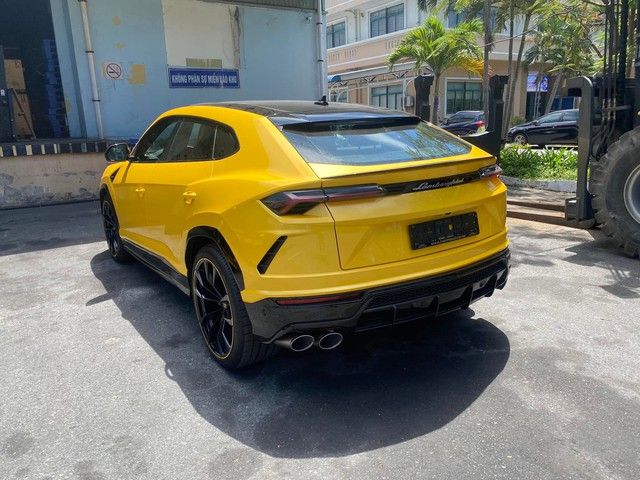Lamborghini Urus độc nhất vô nhị chính thức ra mắt tại Việt Nam - Lựa chọn mới cho giới giàu không thích 'đụng hàng' - Ảnh 2.
