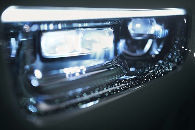 Ra mắt Rolls-Royce Phantom 2023: Tản nhiệt phát sáng, nhiều lựa chọn mới cho tầng lớp siêu giàu - Hình 10.