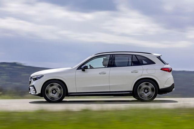 Mercedes-Benz GLC - mẫu SUV bán chạy nhất, ra mắt thế hệ mới với tất cả các phiên bản đều có tùy chọn hybrid - Ảnh 2.