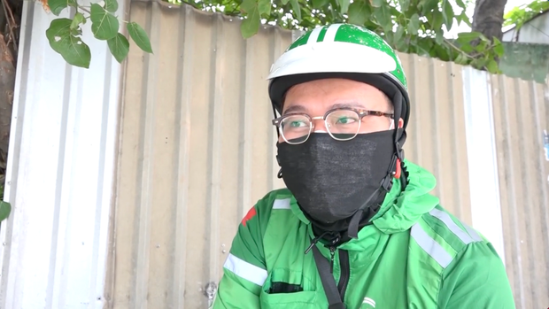 Tài xế Grab chia sẻ ý kiến về việc giữ yên lặng trong chuyến đi: Nếu đi xa mà không trò chuyện với hành khách, cũng cảm thấy buồn - Hình ảnh 6.