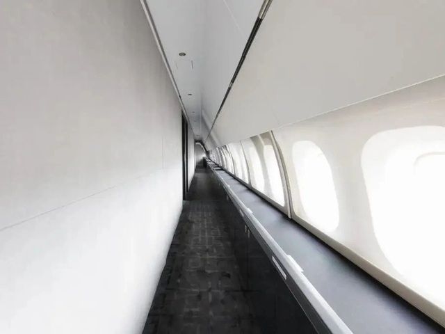 Khám phá góc nội thất của máy bay riêng xa hoa của doanh nhân nổi tiếng ngành luật Mỹ - Ảnh 8.