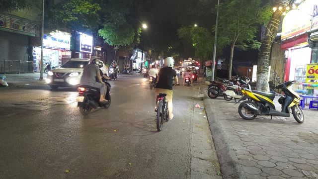 Thử nghiệm việc sử dụng xe đạp để đi làm để giảm cân, tiết kiệm tiền xăng và làm sống lại ký ức tuổi thơ quý báu - Hình ảnh 1.