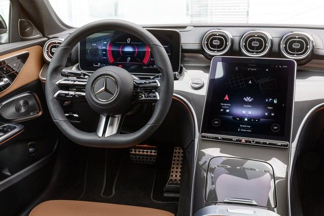 Mercedes-Benz C-Class 2022 đã chính thức ra mắt tại Việt Nam, nhưng liệu phiên bản hiệu suất cao C53 có thể trở thành sự lựa chọn hoàn hảo cho những người đam mê xe thể thao? - Ảnh 2.