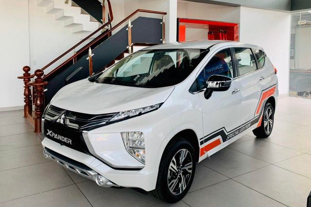 Mitsubishi Xpander bán chạy hơn gấp đôi so với tổng số các đối thủ cộng lại - Sức ép đối với Toyota Veloz sắp ra mắt - Ảnh 3.