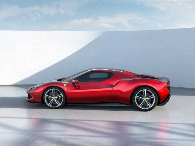 Ferrari sẽ ra mắt siêu xe mới trong tuần tới: Có nhiều điểm tương đồng với 296 GTB nhưng lại là dòng mui trần - Ảnh 2.