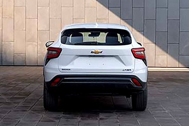 Chevrolet đang phát triển một mẫu SUV hoàn toàn mới, đầy ấn tượng, khiến người Việt cảm thấy tiếc nuối vì không thể mua từ hãng - Hình 3.