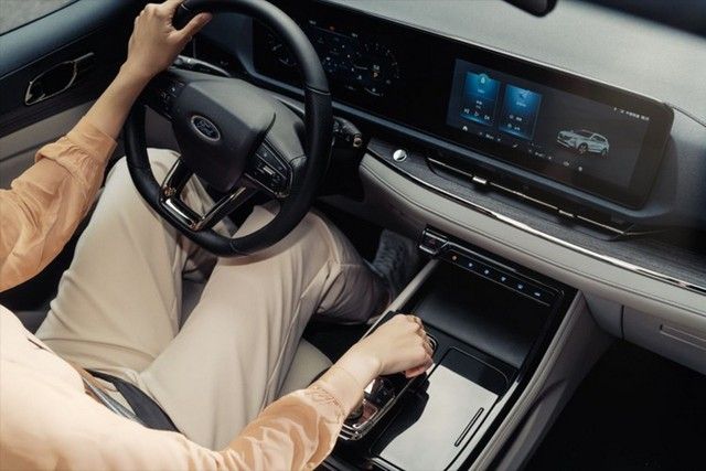 Ford Equator Sport chính thức ra mắt, công bố giá tại Trung Quốc: Cạnh tranh mạnh mẽ với Honda CR-V? - Ảnh 6.