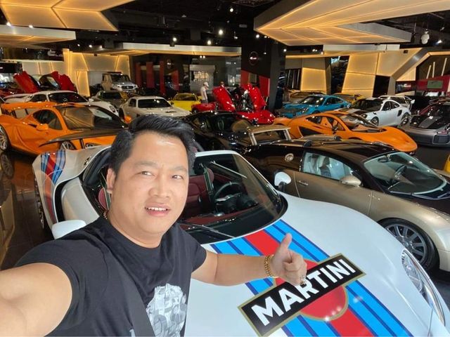 Mới mua siêu xe trị giá 200 tỷ không lâu, đại gia Hoàng Kim Khánh đã 'khớp lệnh' thêm siêu phẩm Porsche 918 Spyder đặc biệt có giá cao ngất ngưởng - Ảnh 1.