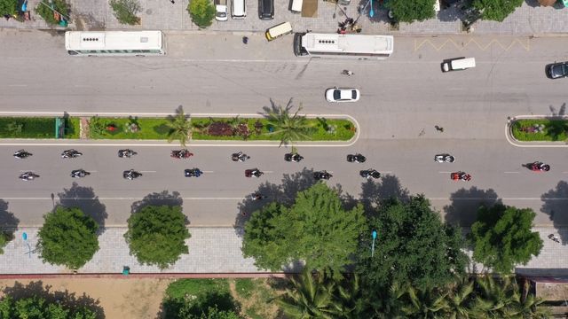 Hơn 100 chiếc xe phân khối lớn hội tụ tại bãi biển Sầm Sơn: Đầy đủ các dòng xe hàng 'khủng' từ hàng tiền tỷ đến những chiếc xe độ độc đáo - Hình 5.