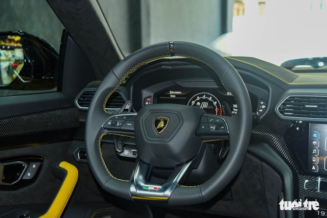 Lamborghini Urus Pearl Capsule - Siêu SUV độc nhất tại Việt Nam - Hình 10.