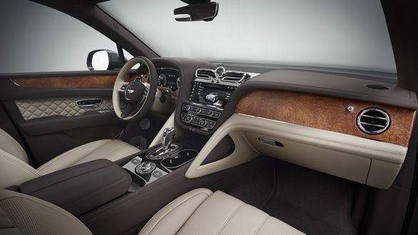 Núm điều chỉnh điều hòa cũng được mạ vàng, khách hàng giàu có đang chi tiêu cho các mẫu xe Bentley - Hình ảnh 2.