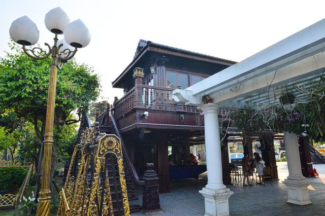 Gặp đại gia trại lợn ở Hải Dương, ngắm nhìn dàn siêu xe dát vàng trăm tỷ và biệt thự trong khuôn viên rộng nghìn mét vuông - Ảnh 16.
