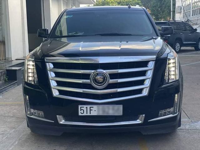 Rao bán Cadillac Escalade giá 3 tỷ, chủ xe sử dụng hình ảnh vụ tai nạn để minh chứng cho độ an toàn - Ảnh 4.