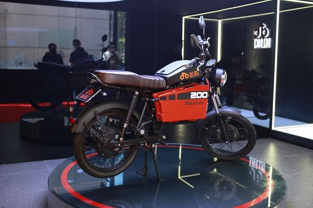 Hãng xe máy điện Made in Vietnam mở cửa hàng đại lý đầu tiên tại Hà Nội, tạo ra sự cạnh tranh với Honda và Yamaha - Ảnh 5.