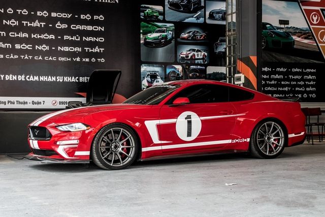 Cặp đôi 'cỗ máy cơ bắp' Ford Mustang hiếm có tại Việt Nam gia nhập danh sách xe giá trị hàng tỷ đồng, 'làm bạn' cùng Bugatti Veyron - Ảnh 3.