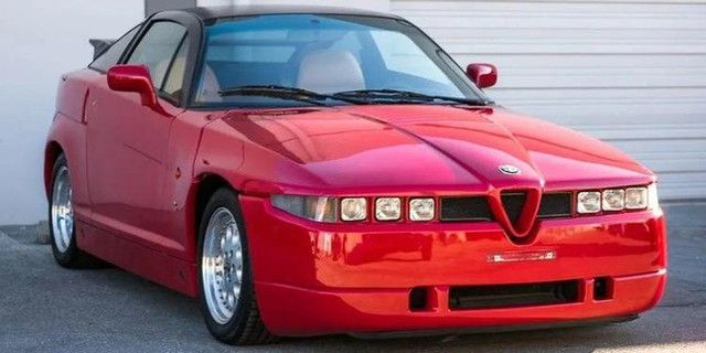Những mẫu xe hơi từ châu Âu có thiết kế không được đánh giá cao - Ảnh 7.