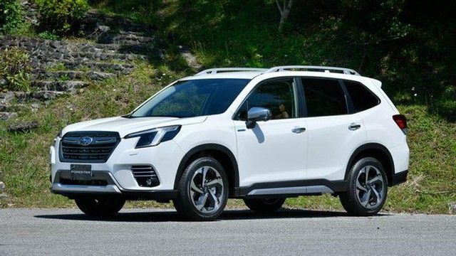 Top 10 xe SUV nhỏ ấn tượng nhất năm 2022 tại Mỹ - Ảnh 5.