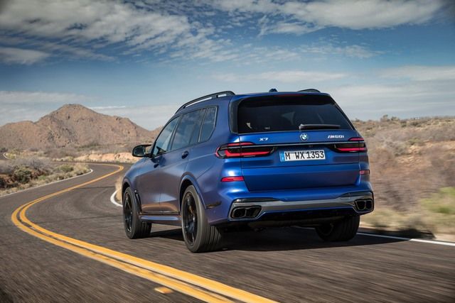 BMW X7 2023 ra mắt: Sau lưới tản nhiệt 'khổng lồ' là cụm đèn gây tranh cãi, màn hình cong siêu lớn và bỏ cần số truyền thống - Ảnh 5.