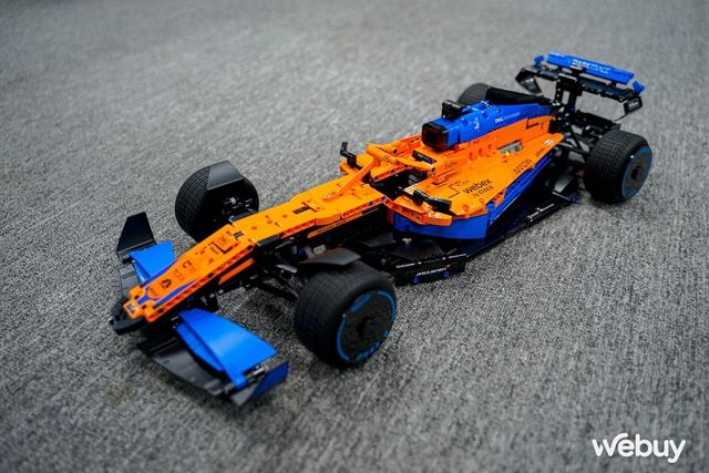 Lần đầu chơi LEGO với 1432 mảnh: Phải mất 10 tiếng mới hoàn thành, tạo thành hình chiếc xe đua F1 McLaren chi tiết từng phần - Ảnh 13.